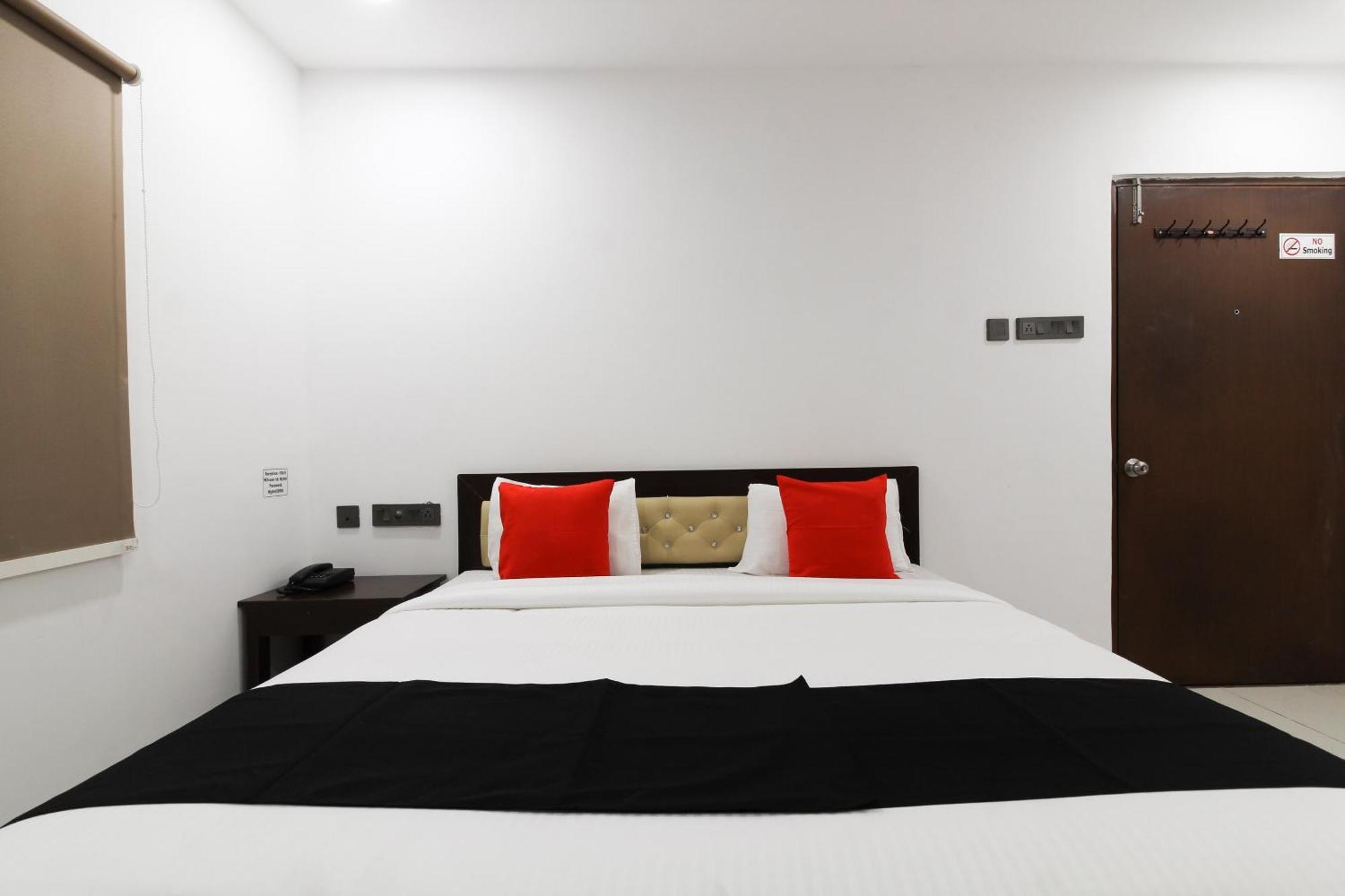 Super Mythri Hotel Near By Ecil, As Rao Nagar, Sainikpuri Maula Ali Ngoại thất bức ảnh