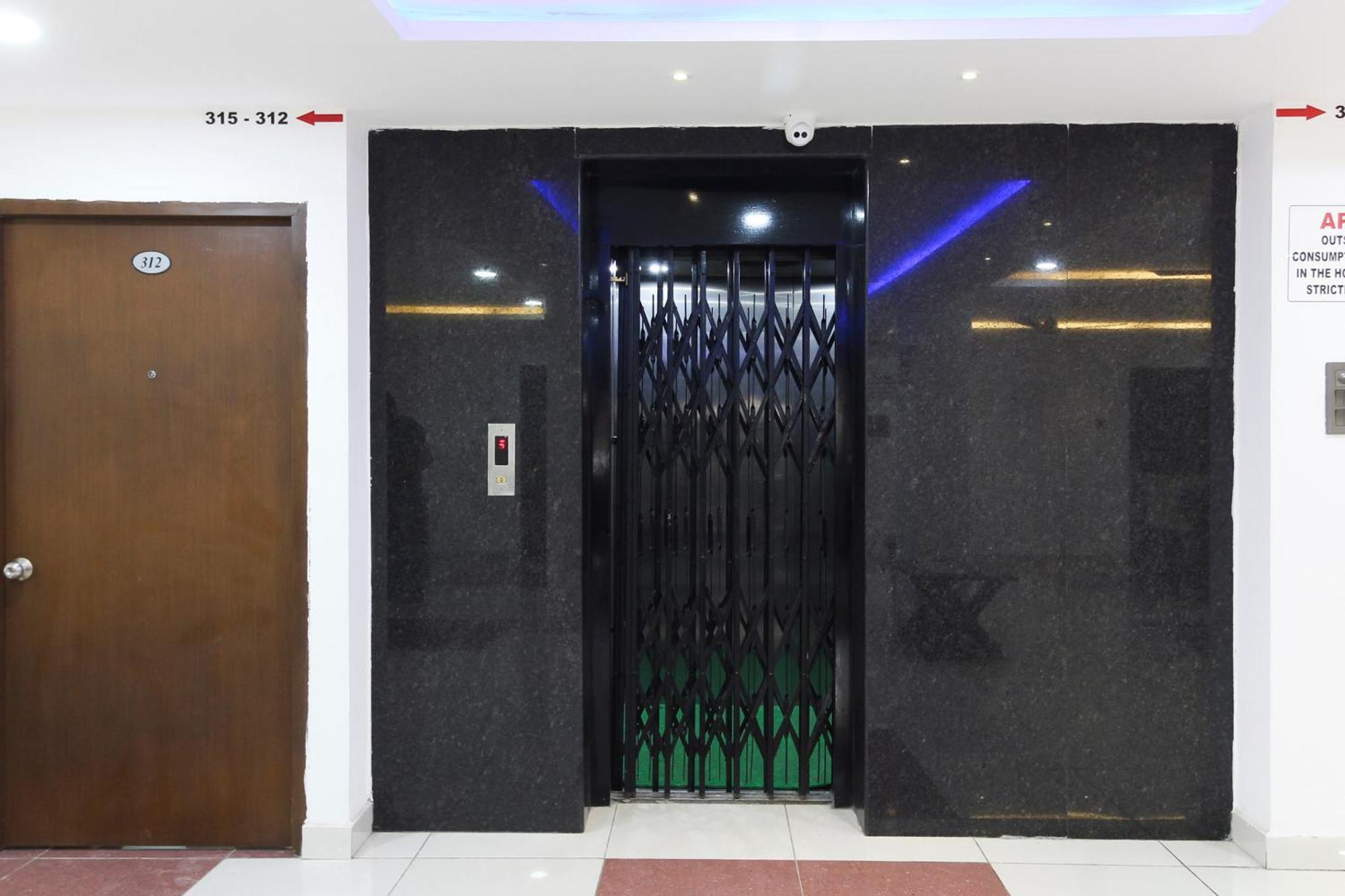 Super Mythri Hotel Near By Ecil, As Rao Nagar, Sainikpuri Maula Ali Ngoại thất bức ảnh