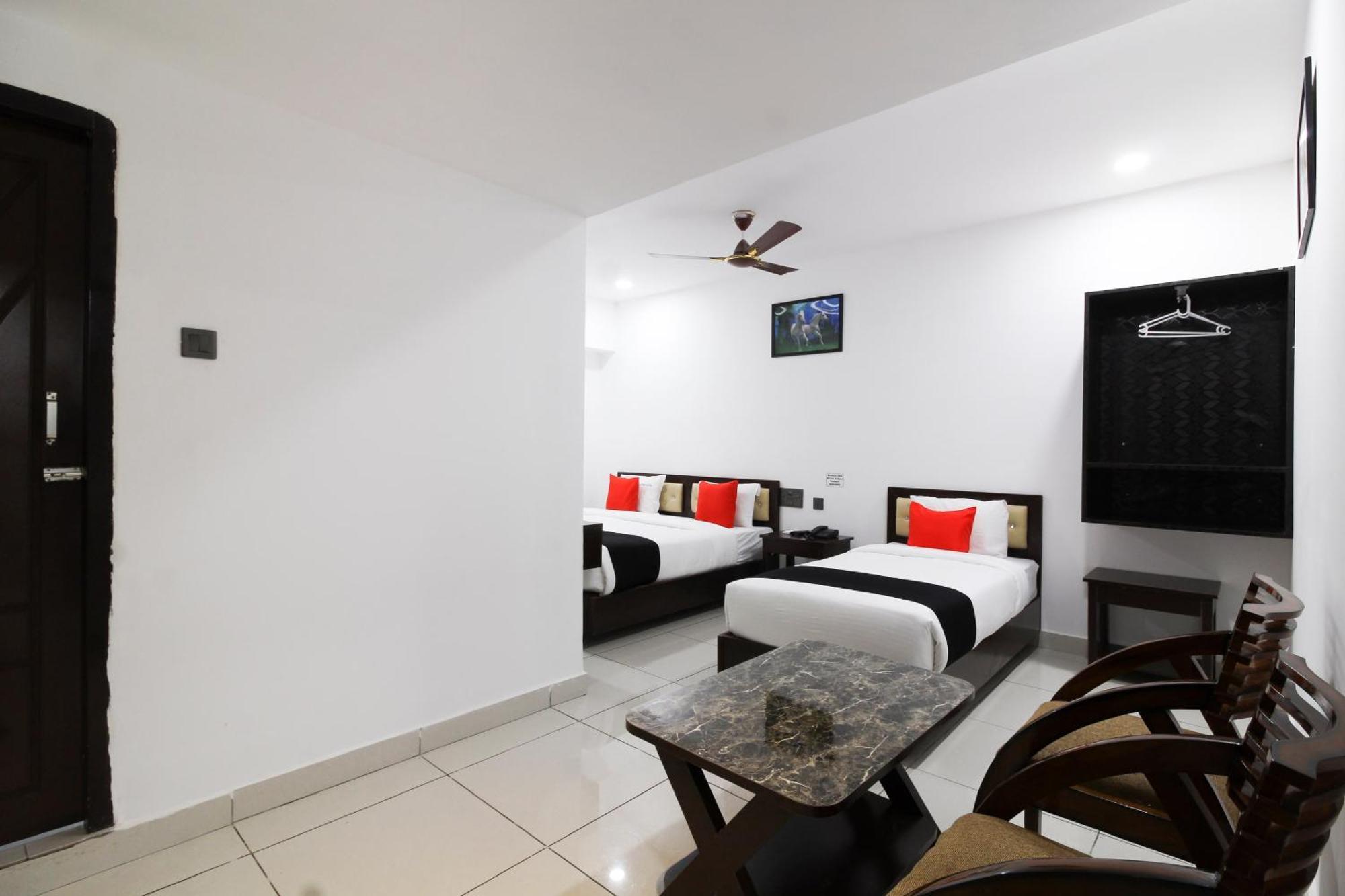 Super Mythri Hotel Near By Ecil, As Rao Nagar, Sainikpuri Maula Ali Ngoại thất bức ảnh