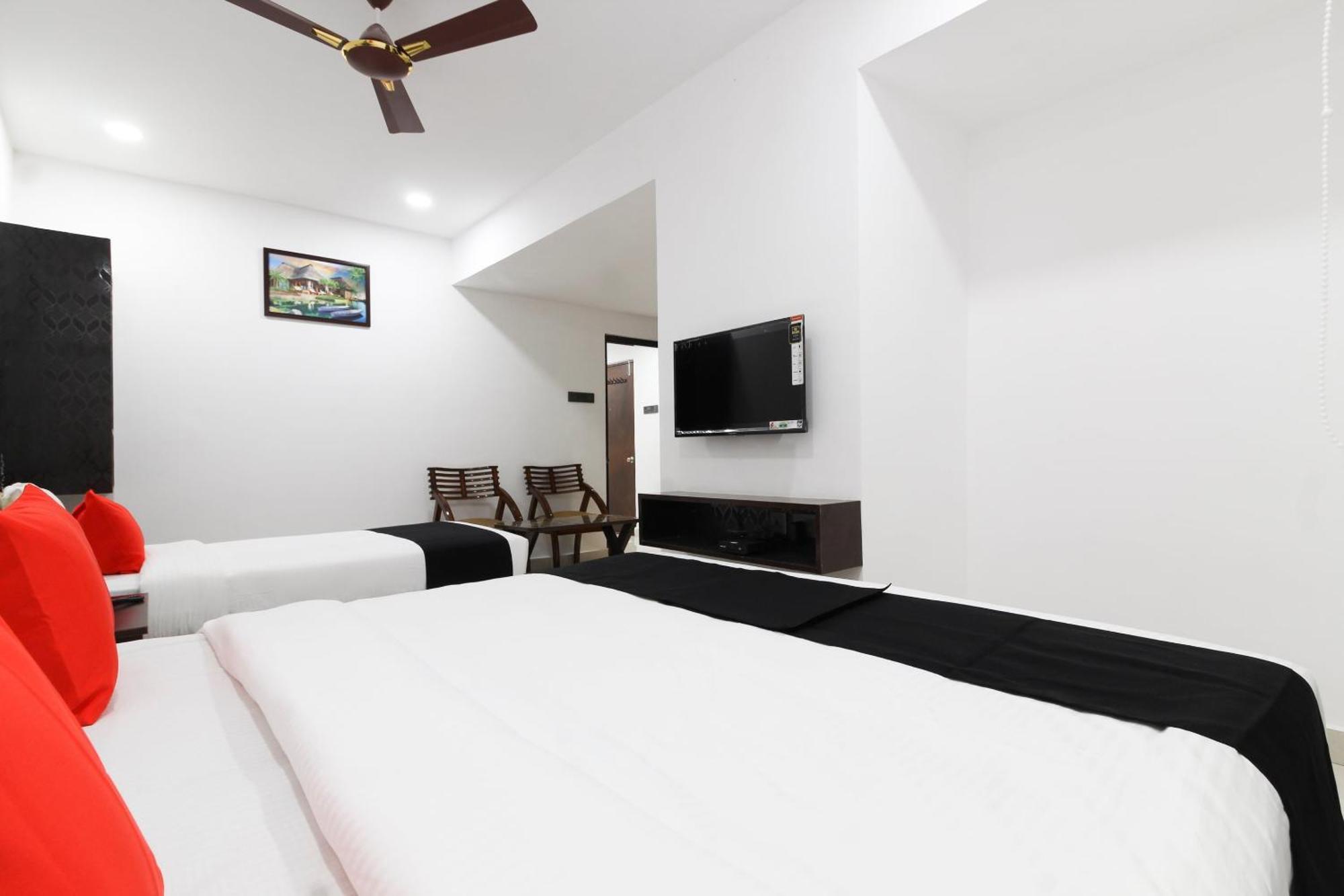 Super Mythri Hotel Near By Ecil, As Rao Nagar, Sainikpuri Maula Ali Ngoại thất bức ảnh